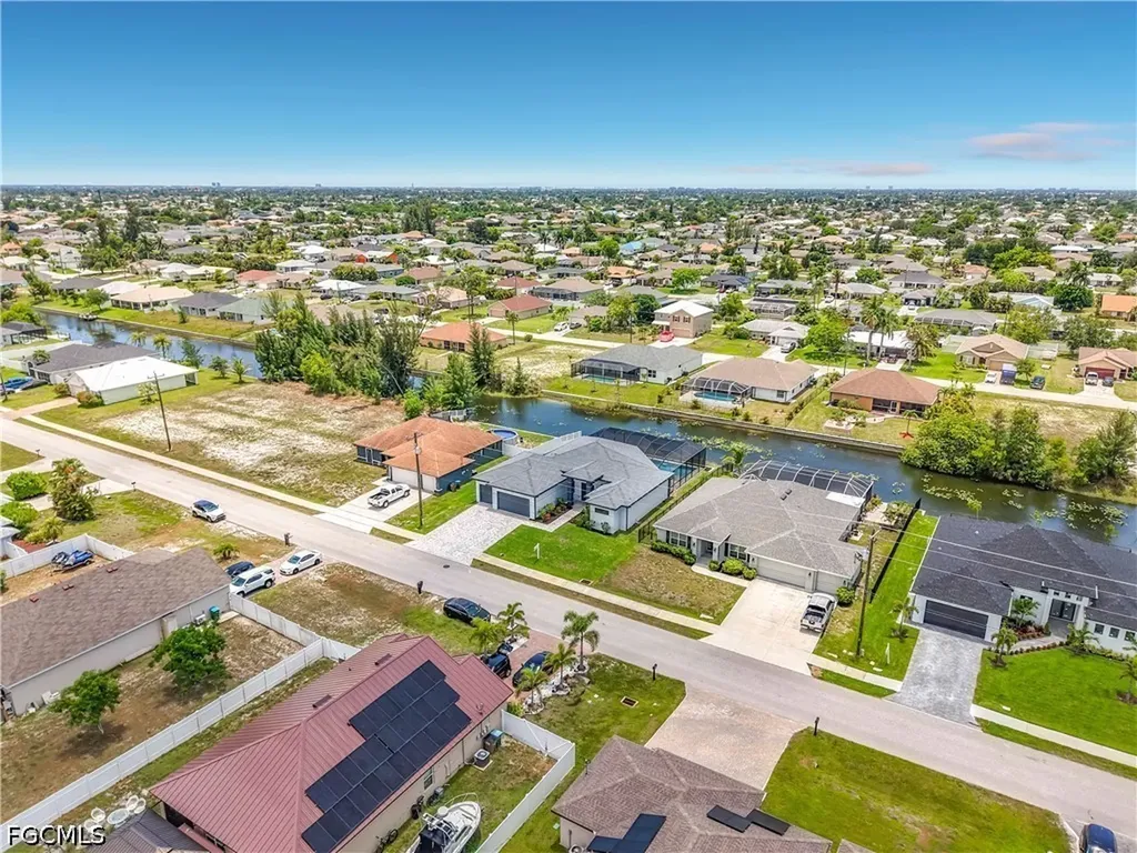 620 SW 26th Street Cape Coral FL 33914