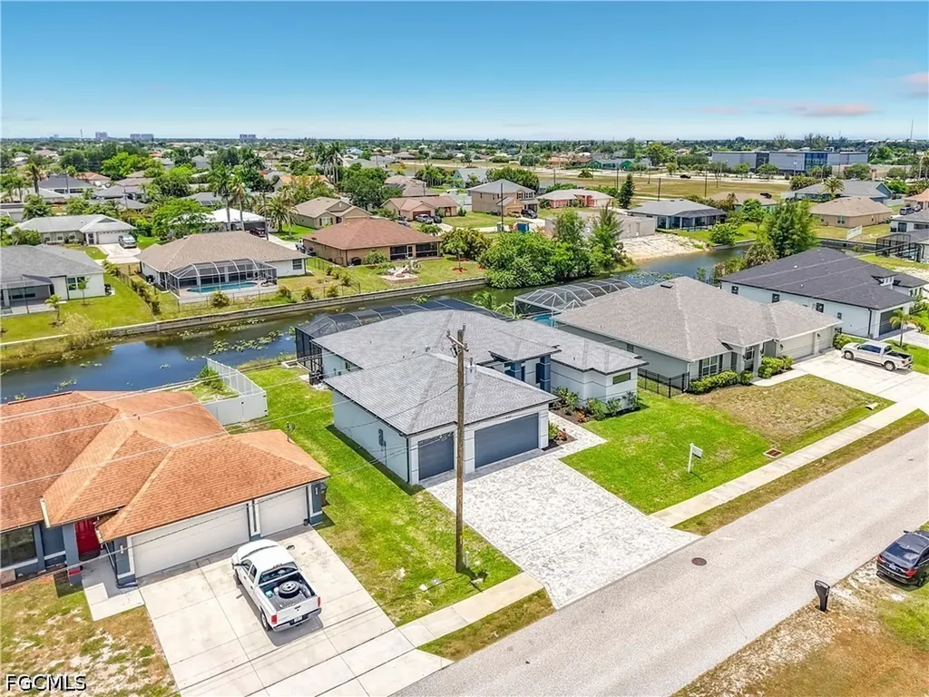 620 SW 26th Street Cape Coral FL 33914