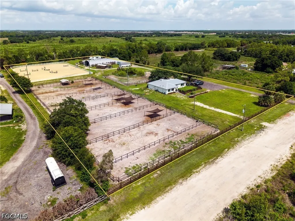 12090 Shawnee Road Fort Myers FL 33913