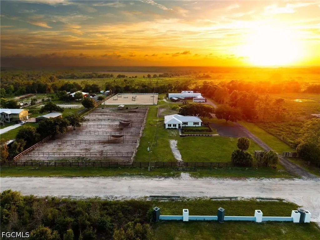 12090 Shawnee Road Fort Myers FL 33913