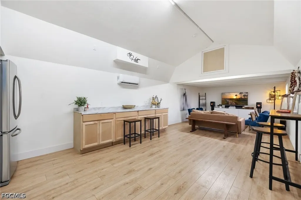 12090 Shawnee Road Fort Myers FL 33913