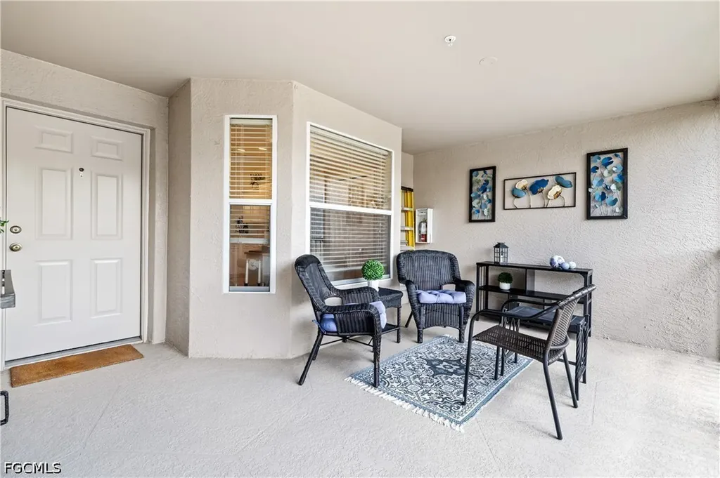 Fort Myers FL, 10420 Wine Palm Road, Unit 5421