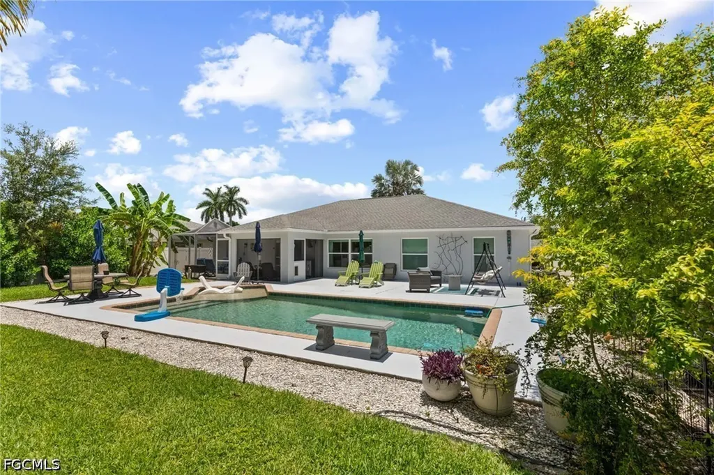 2914 SE 8th Avenue Cape Coral FL 33904