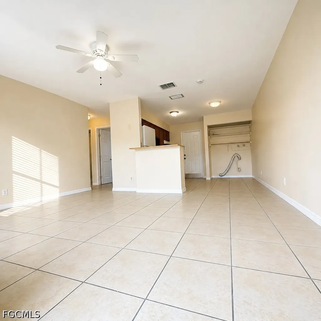 5469 6th Avenue Fort Myers FL 33907