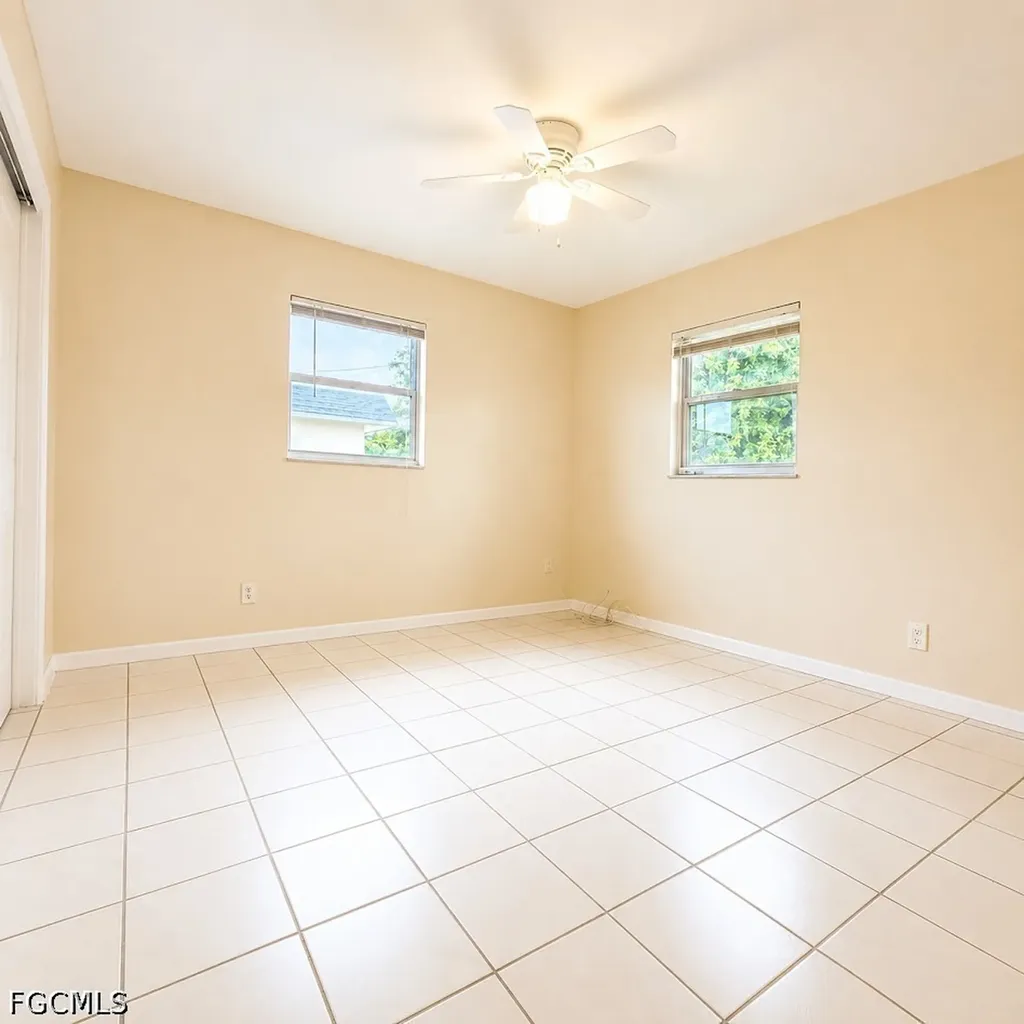 5469 6th Avenue Fort Myers FL 33907