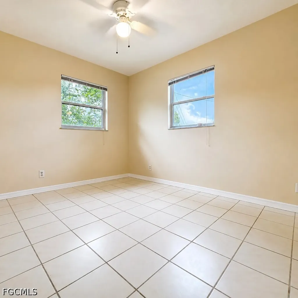 5469 6th Avenue Fort Myers FL 33907