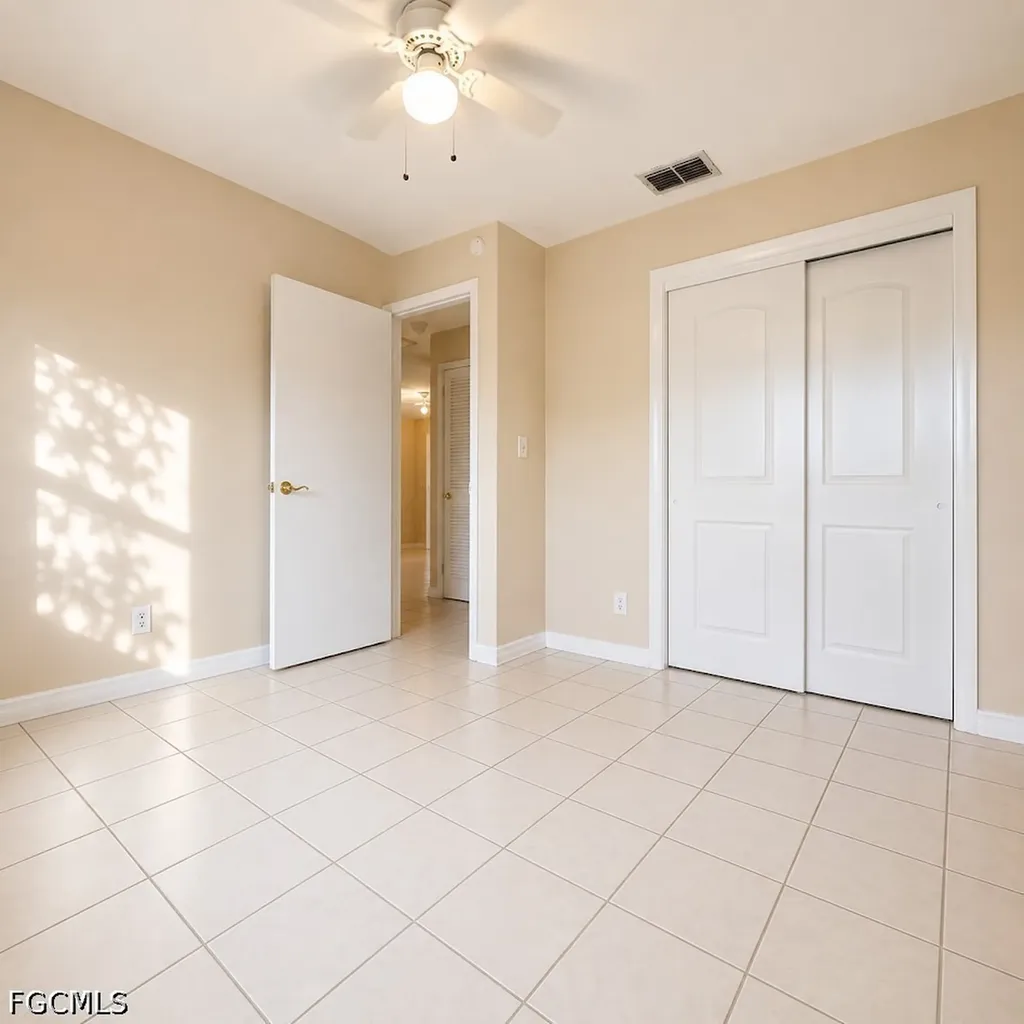 5469 6th Avenue Fort Myers FL 33907