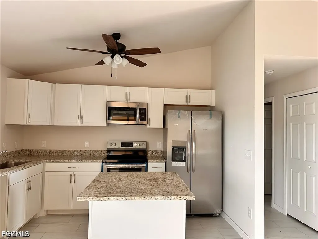 601 NE 11th Terrace Cape Coral FL 33909