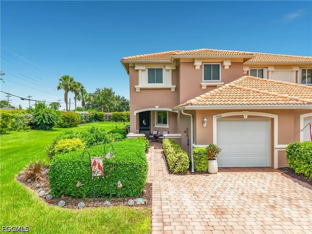 2401 Caslotti Way Cape Coral FL 33909