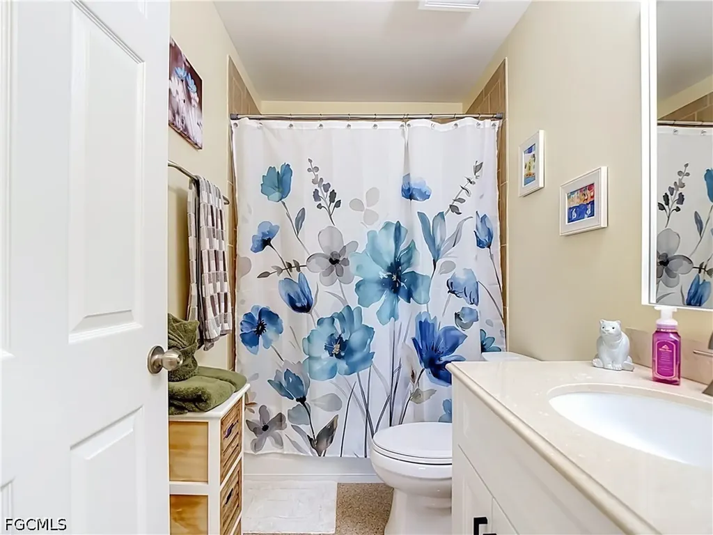 2401 Caslotti Way Cape Coral FL 33909