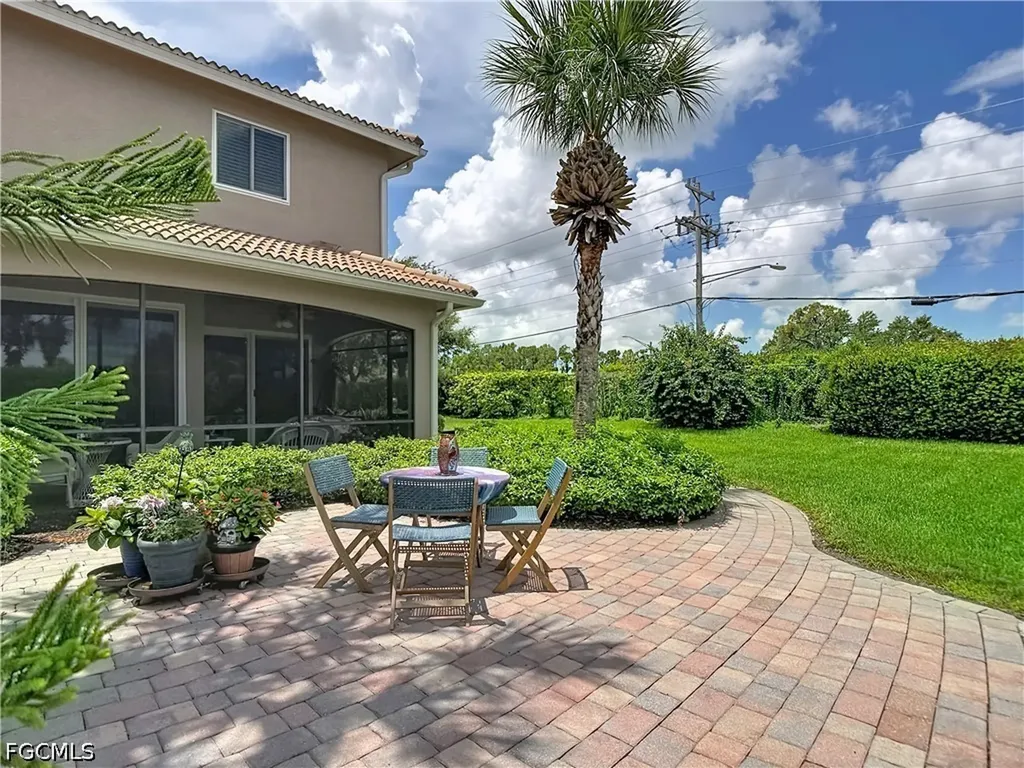 2401 Caslotti Way Cape Coral FL 33909