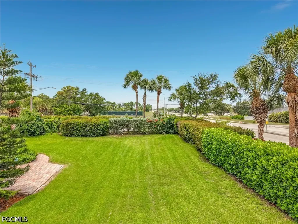 2401 Caslotti Way Cape Coral FL 33909