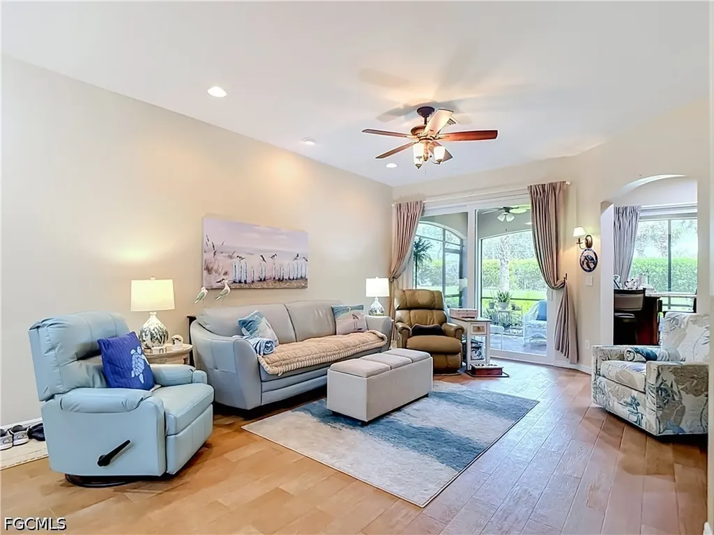 2401 Caslotti Way Cape Coral FL 33909