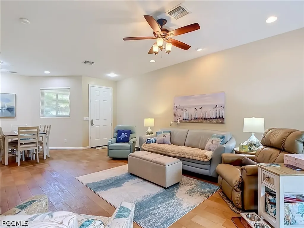 2401 Caslotti Way Cape Coral FL 33909