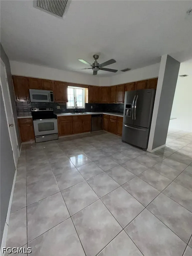 200 Arthur Avenue Lehigh Acres FL 33936