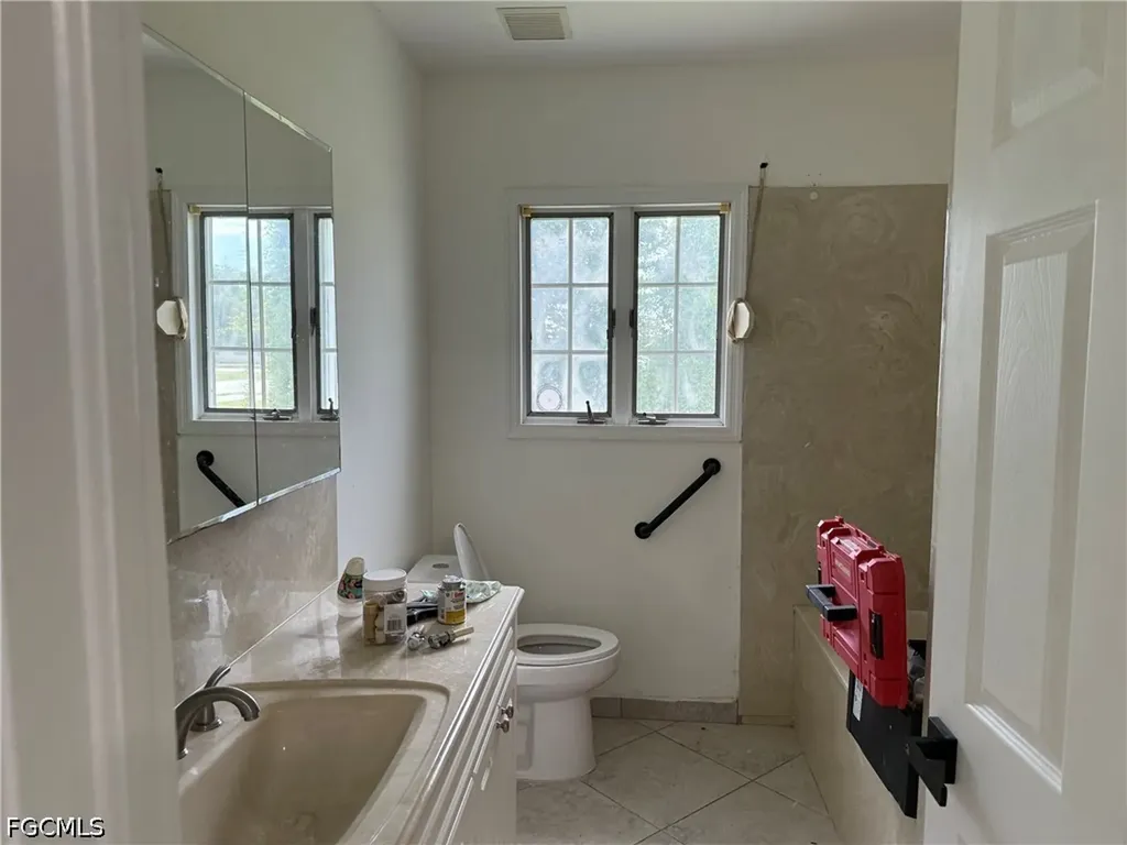 200 Arthur Avenue Lehigh Acres FL 33936
