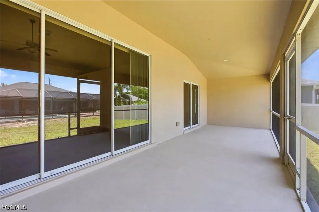2600 SW 1st Street Cape Coral FL 33991