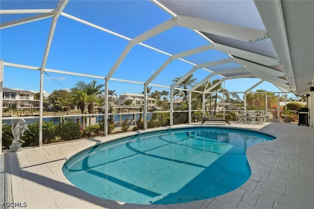 1674 Sabal Palm Drive Sanibel FL 33957