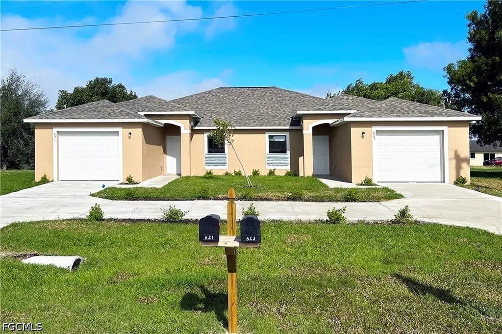 605 SE 14th Street Cape Coral FL 33990