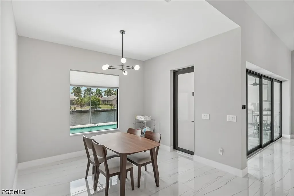 4916 SW 26th Avenue Cape Coral FL 33914