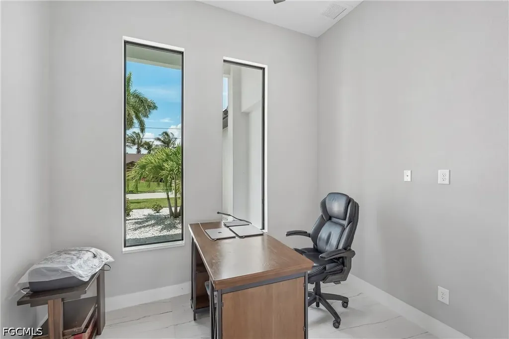 4916 SW 26th Avenue Cape Coral FL 33914