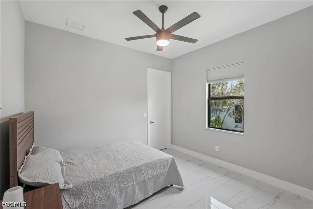 4916 SW 26th Avenue Cape Coral FL 33914