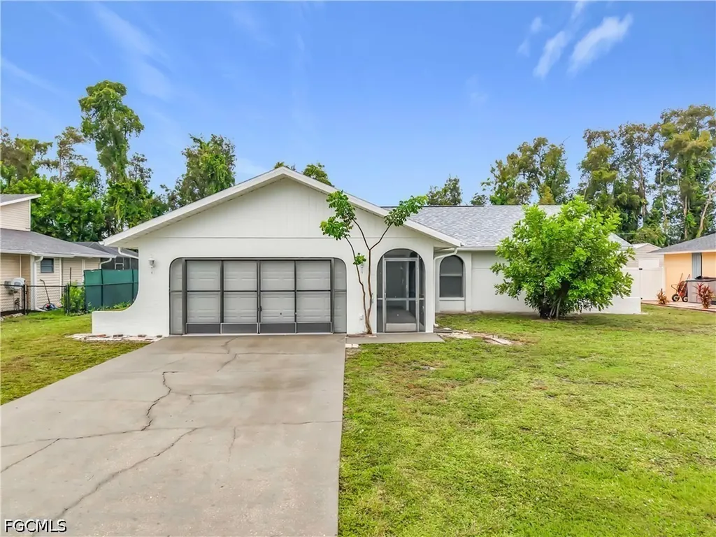 8428 Buena Vista Road Fort Myers FL 33967