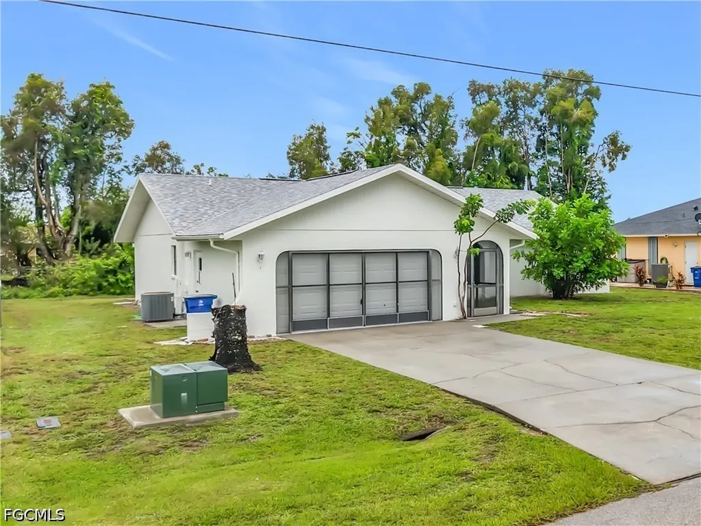 8428 Buena Vista Road Fort Myers FL 33967