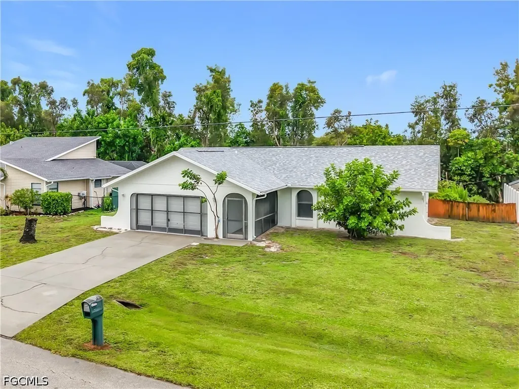 8428 Buena Vista Road Fort Myers FL 33967