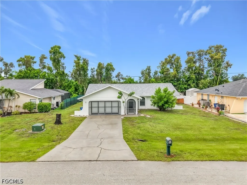 8428 Buena Vista Road Fort Myers FL 33967