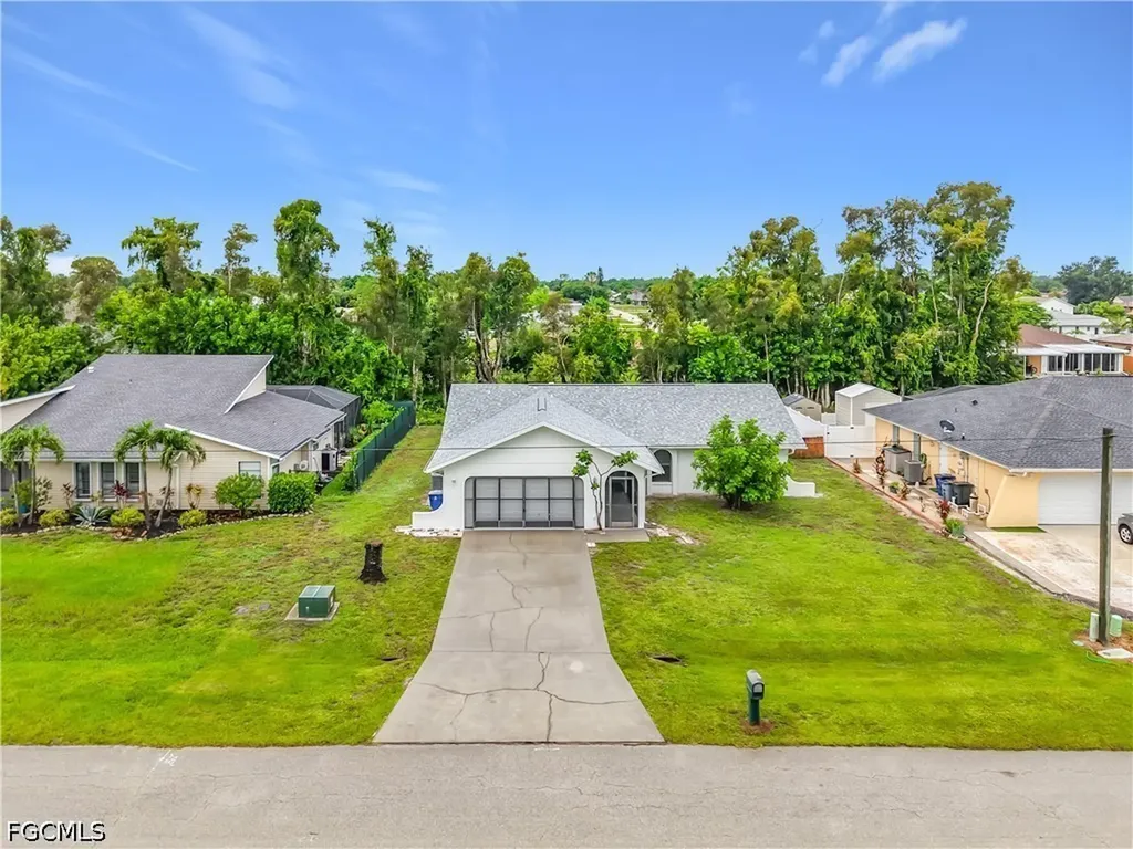 8428 Buena Vista Road Fort Myers FL 33967