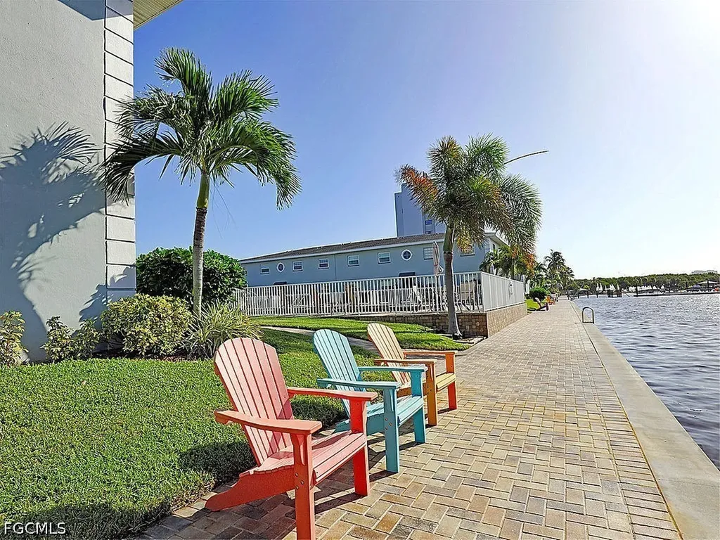 3344 N Key Drive North Fort Myers FL 33903