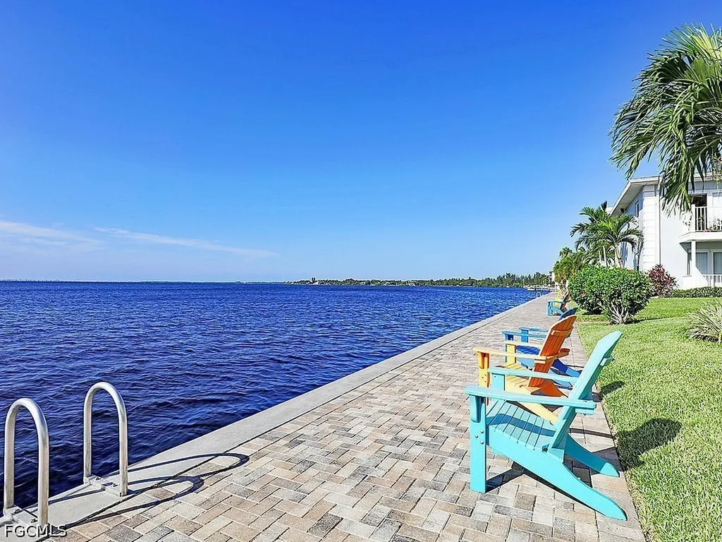 3344 N Key Drive North Fort Myers FL 33903