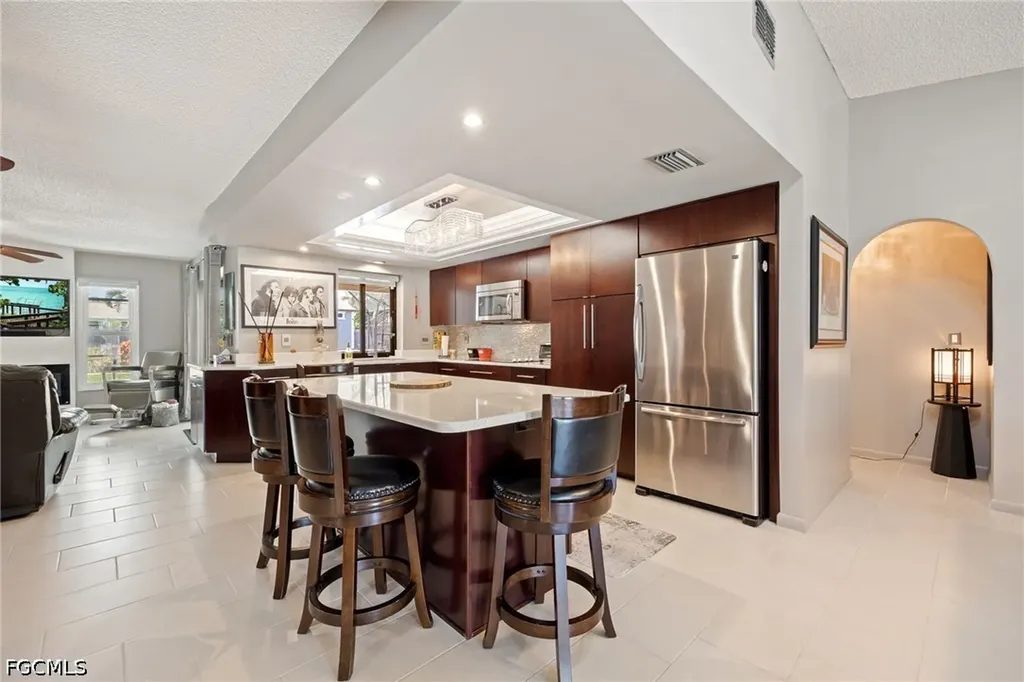 805 SW 52nd Street Cape Coral FL 33914