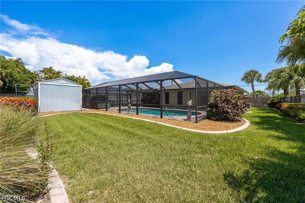 805 SW 52nd Street Cape Coral FL 33914