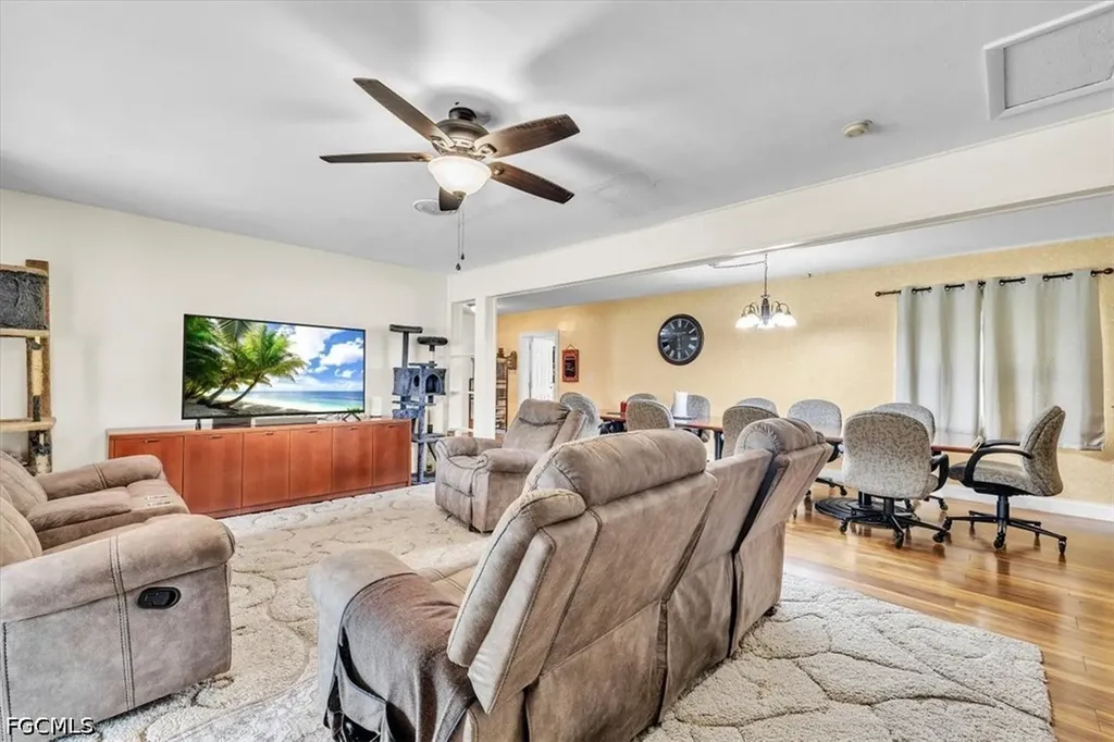 1655 Daniels Drive North Fort Myers FL 33917