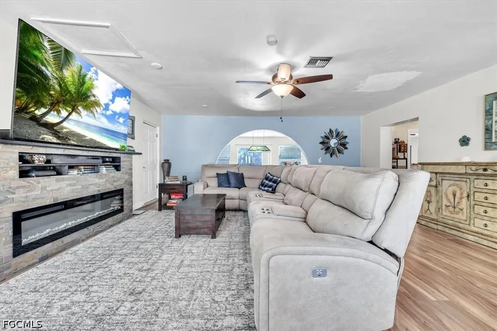 1655 Daniels Drive North Fort Myers FL 33917