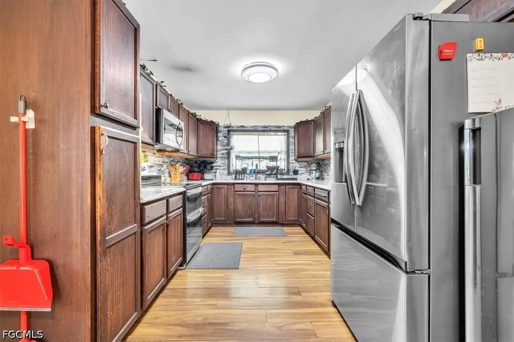 1655 Daniels Drive North Fort Myers FL 33917
