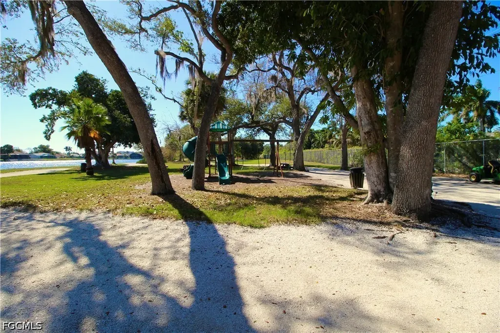 9639 Halyards Court Fort Myers FL 33919