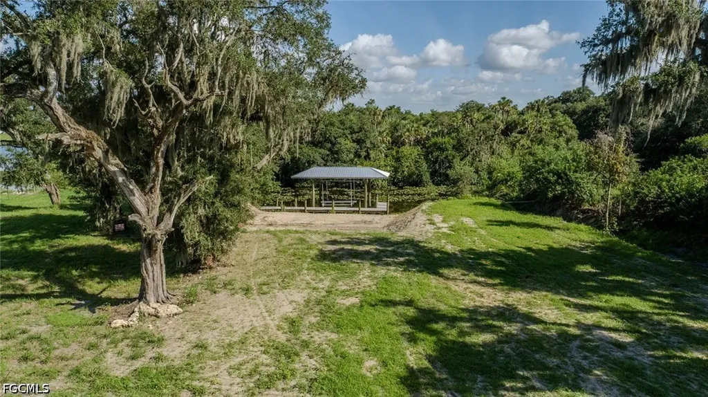 5247 County Road 78 Labelle FL 33935