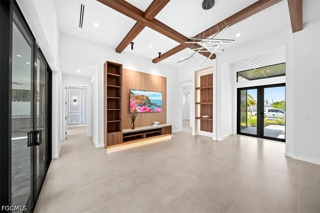 1419 SW 15th Terrace Cape Coral FL 33991