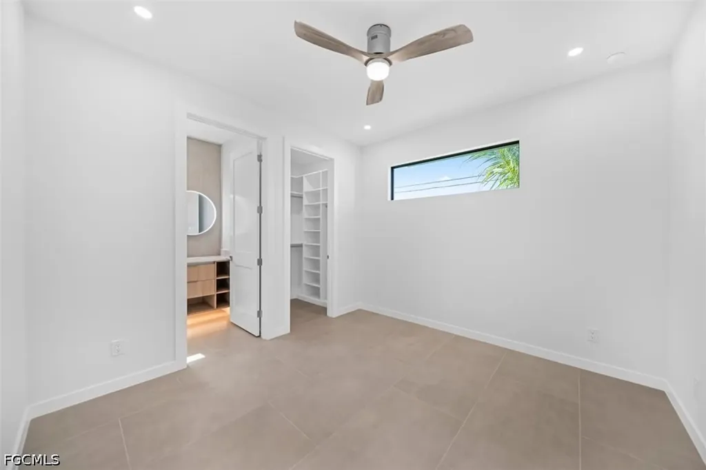 1419 SW 15th Terrace Cape Coral FL 33991