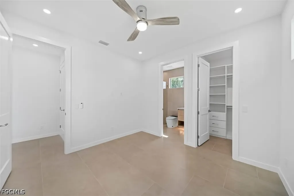1419 SW 15th Terrace Cape Coral FL 33991