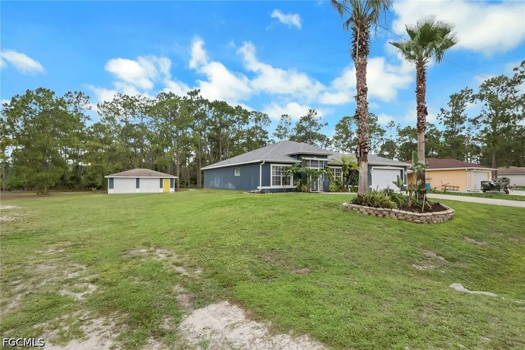 1205 Lake Avenue Lehigh Acres FL 33972