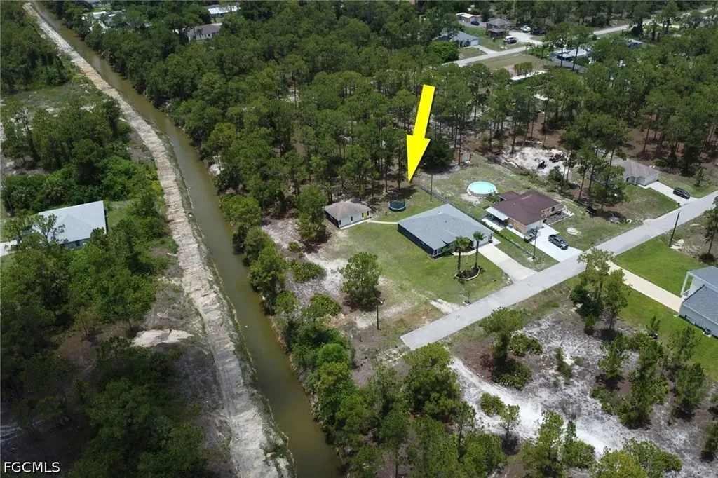 1205 Lake Avenue Lehigh Acres FL 33972