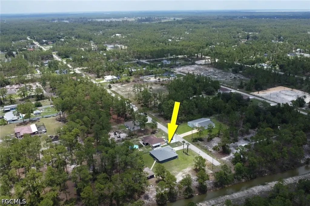 1205 Lake Avenue Lehigh Acres FL 33972