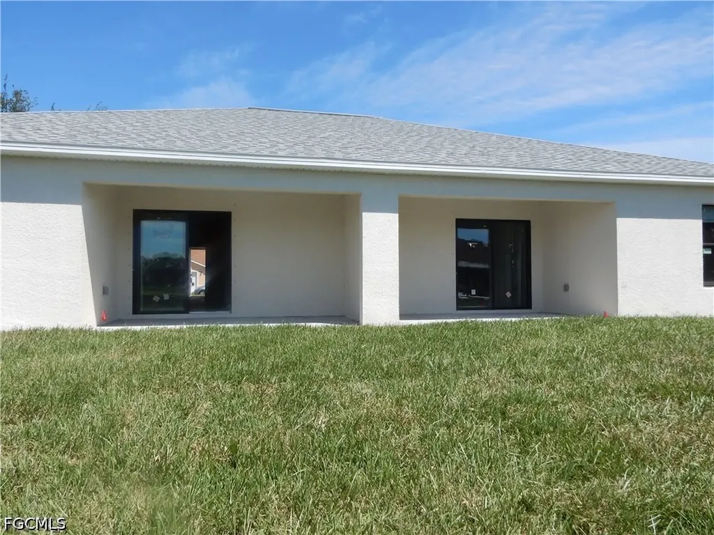 502 SE 5th Avenue Cape Coral FL 33990