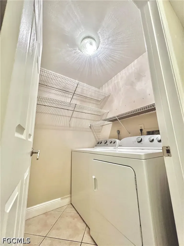 3417 Winkler Avenue Fort Myers FL 33916