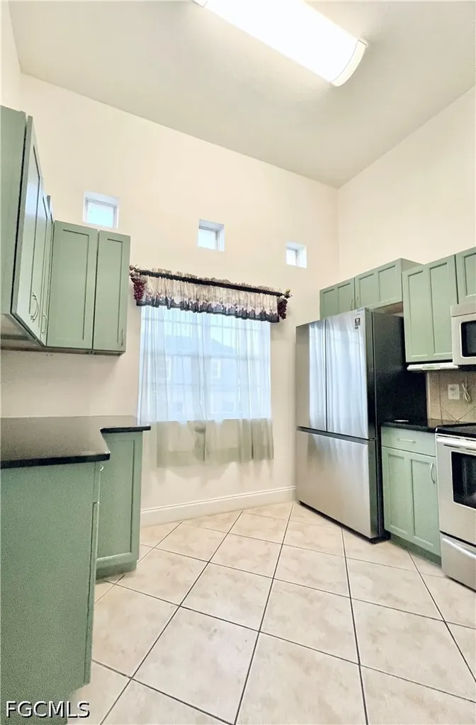 3417 Winkler Avenue Fort Myers FL 33916