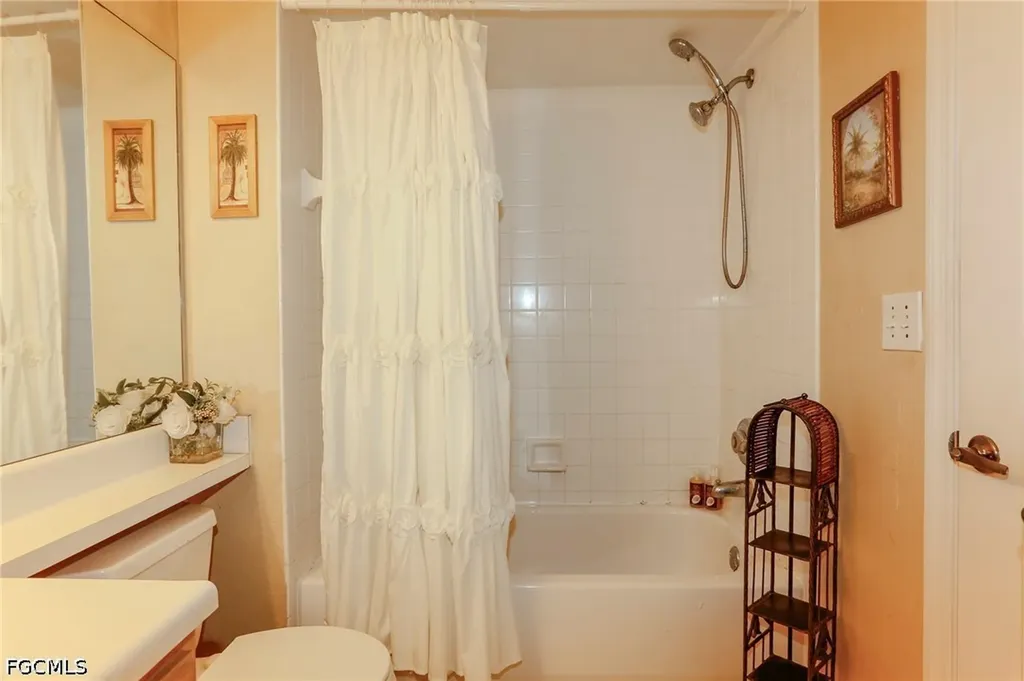 4610 Saint Croix Lane Naples FL 34109